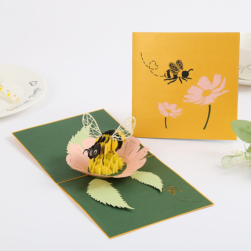 Honey Bee on Flower Pop Up Card - Q&T 3D Cards and Envelopes