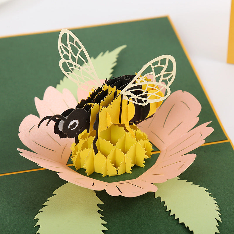 Honey Bee on Flower Pop Up Card - Q&T 3D Cards and Envelopes