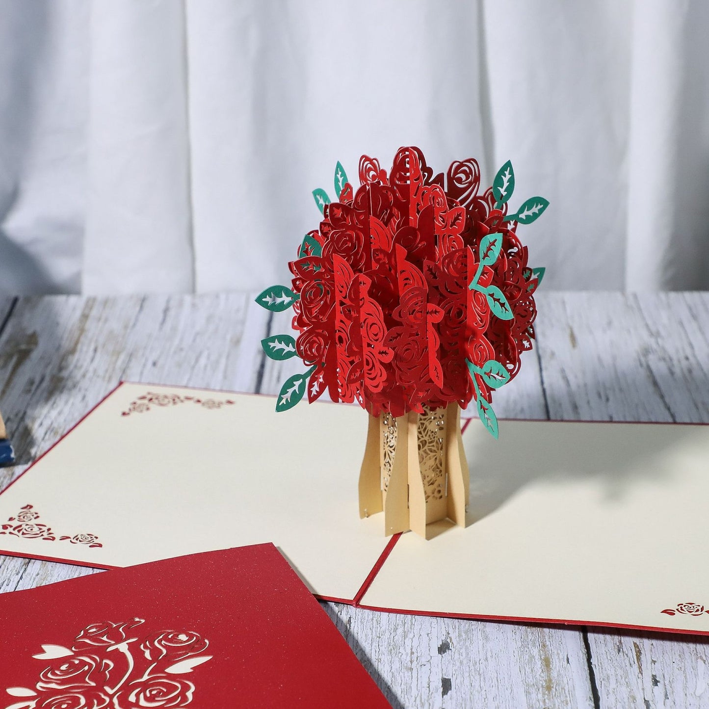 Red Roses Bouquet Pop Up Card