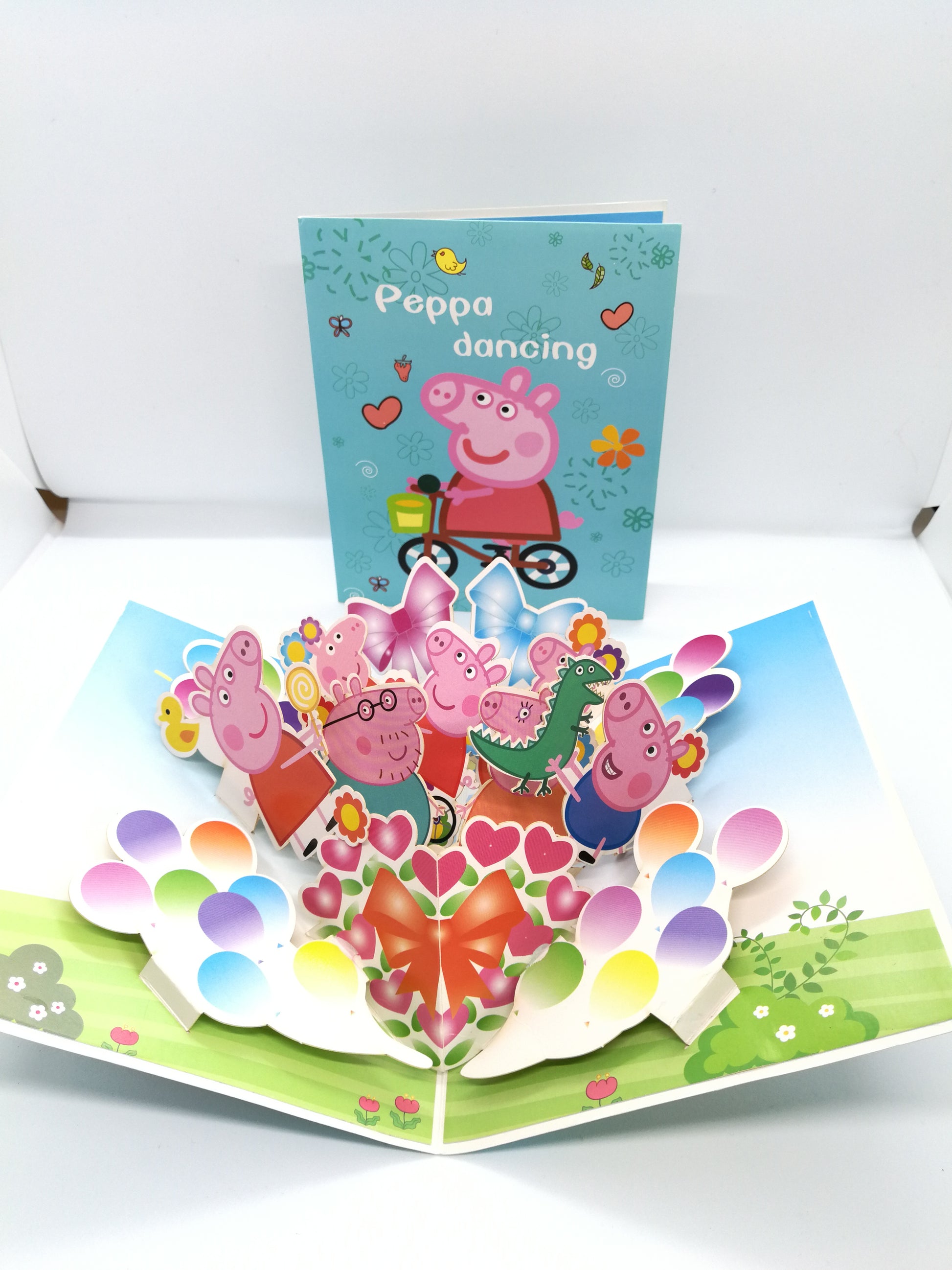 Peppa Pig Dancing Pop Up Card - Q&T 3D Cards and Envelopes