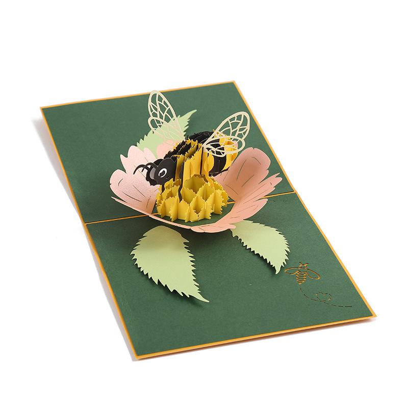 Honey Bee on Flower Pop Up Card - Q&T 3D Cards and Envelopes